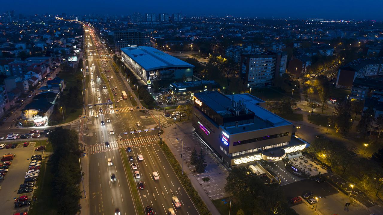 Admiral Hotel Zagreb Buitenkant foto